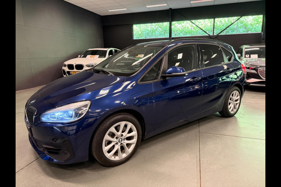 BMW 2 Serie Active Tourer 225xe iPerformance eDrive Edition NAVI/LED/DAB/ECC/PDC/CRUISE///