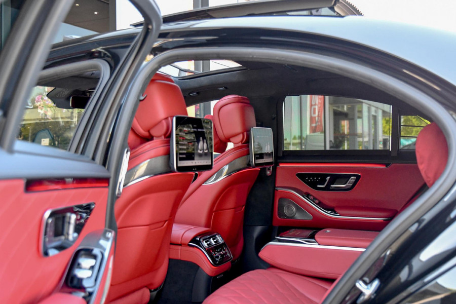 Mercedes-Benz S-Klasse 580 e 4MATIC AMG Line Premium Plus. Exclusief pakket, Carbon, Executive, Entertainment plus, 4W sturing!