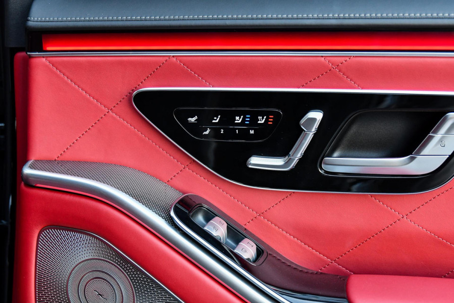 Mercedes-Benz S-Klasse 580 e 4MATIC AMG Line Premium Plus. Exclusief pakket, Carbon, Executive, Entertainment plus, 4W sturing!