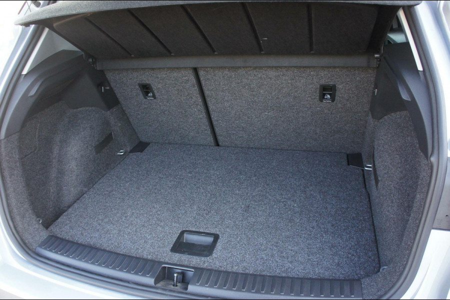 Seat Arona 1.0 TSI Acc|Beats|Camera|Dodeho|Stoelverw|Virtual