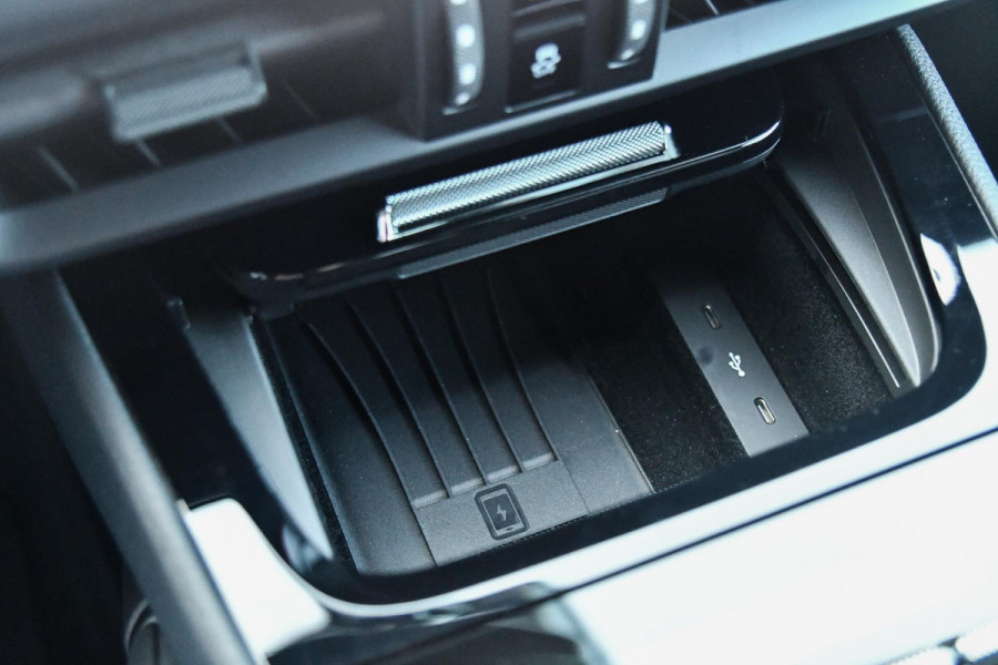 Porsche Cayenne Coupé 3.0 E-Hybrid. Sport Design, Chrono, ACC, Luchtv, Bose, Pano, 22'', Trekhaak, Stuurvw, Memory, Camera!