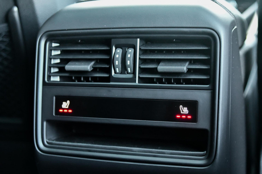 Porsche Cayenne Coupé 3.0 E-Hybrid. Sport Design, Chrono, ACC, Luchtv, Bose, Pano, 22'', Trekhaak, Stuurvw, Memory, Camera!