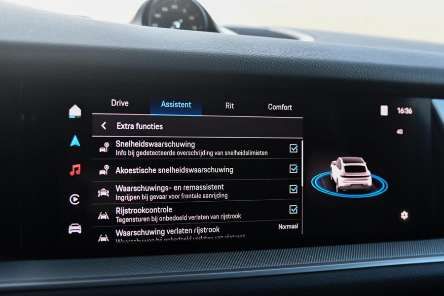 Porsche Cayenne Coupé 3.0 E-Hybrid. Sport Design, Chrono, ACC, Luchtv, Bose, Pano, 22'', Trekhaak, Stuurvw, Memory, Camera!