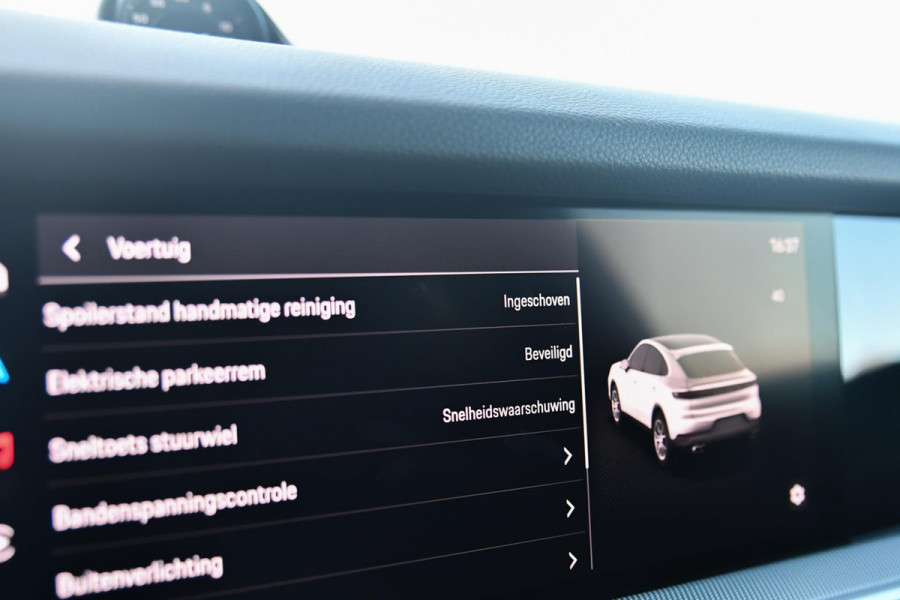 Porsche Cayenne Coupé 3.0 E-Hybrid. Sport Design, Chrono, ACC, Luchtv, Bose, Pano, 22'', Trekhaak, Stuurvw, Memory, Camera!