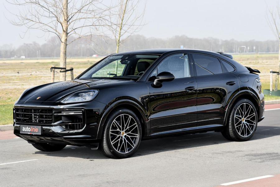 Porsche Cayenne Coupé 3.0 E-Hybrid. BTW, Sport Design, Sportuitlaat, Softclose, Leder, Memory, ACC, Keyless, Camera, Dodeh, Luchtv
