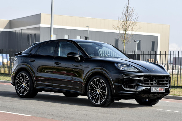 Porsche Cayenne Coupé 3.0 E-Hybrid. BTW, Sport Design, Sportuitlaat, Softclose, Leder, Memory, ACC, Keyless, Camera, Dodeh, Luchtv