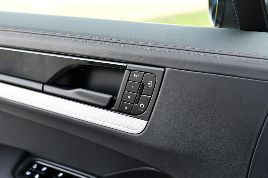 Porsche Cayenne Coupé 3.0 E-Hybrid. BTW, Sport Design, Sportuitlaat, Softclose, Leder, Memory, ACC, Keyless, Camera, Dodeh, Luchtv