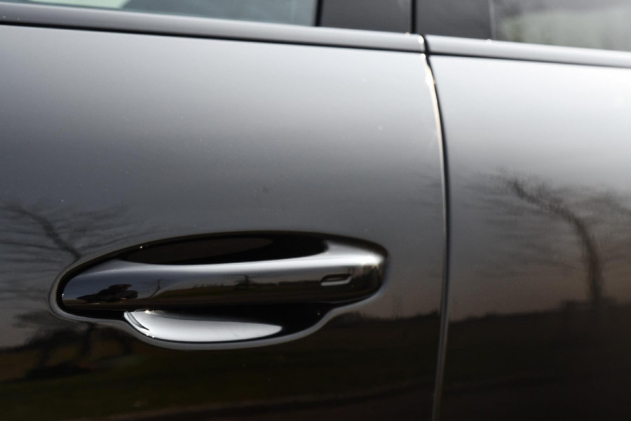 Porsche Cayenne Coupé 3.0 E-Hybrid. BTW, Sport Design, Sportuitlaat, Softclose, Leder, Memory, ACC, Keyless, Camera, Dodeh, Luchtv
