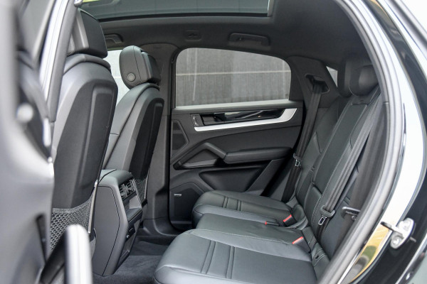Porsche Cayenne Coupé 3.0 E-Hybrid. BTW, Sport Design, Sportuitlaat, Softclose, Leder, Memory, ACC, Keyless, Camera, Dodeh, Luchtv