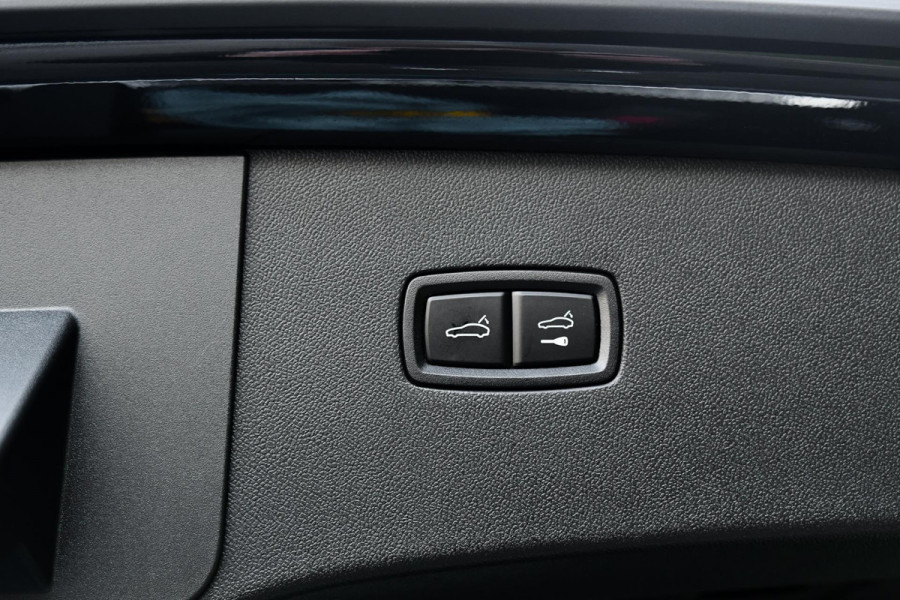 Porsche Cayenne Coupé 3.0 E-Hybrid. BTW, Sport Design, Sportuitlaat, Softclose, Leder, Memory, ACC, Keyless, Camera, Dodeh, Luchtv