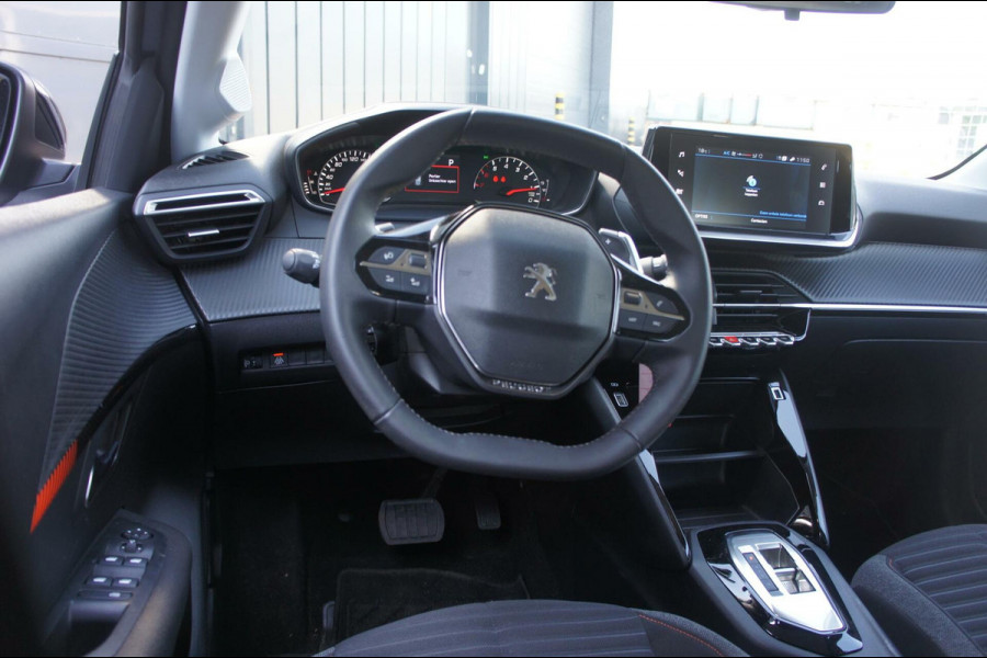 Peugeot 208 1.2 Automaat CarPlay|Cruise|Navigatie|PDC|Velgen