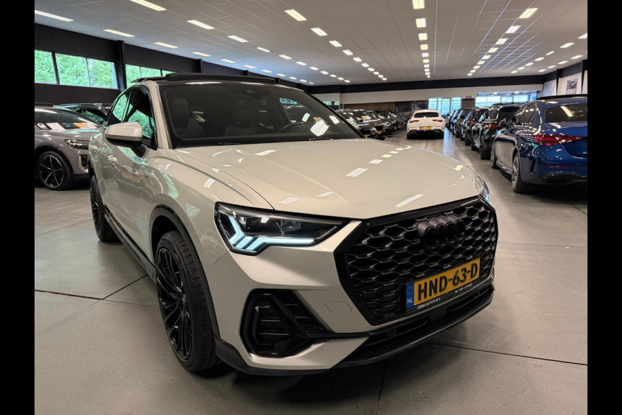 Audi Q3 Sportback 45 TFSI e S-LINE BLACK-EDITION 20'' PANO/LED/DAB/SFEERVERL/ECC/PDC/CRUISE///