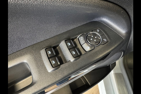 Ford EcoSport 1.0 EcoBoost ST-Line AIRCO TREKHAAK APPLE CARPLAY NAVIGATIE CRUISE KEYLESS-GO START/STOP
