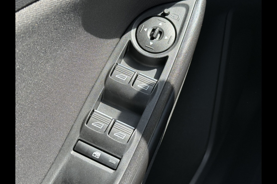 Ford FOCUS Wagon BWJ 2018 | 1.0 126PK Titanium | CLIMA | CAMERA | NAVI | CRUISE | PDC | CARPLAY | TREKHAAK |