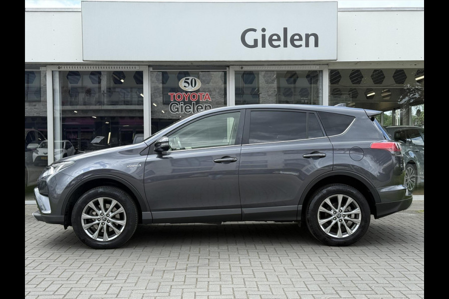 Toyota RAV4 2.5 Hybrid AWD Style | Navigatie, Stoel + Stuurverwarming, Parkeersensoren, Keyless, 18 inch, 1.650KG Trekgewicht, 4X4