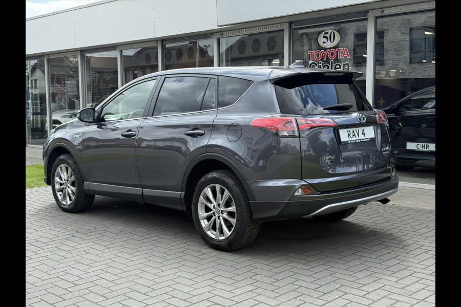Toyota RAV4 2.5 Hybrid AWD Style | Navigatie, Stoel + Stuurverwarming, Parkeersensoren, Keyless, 18 inch, 1.650KG Trekgewicht, 4X4
