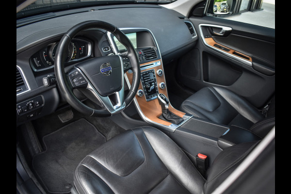 Volvo XC60 2.0 T5 FWD POLAR+ | NL AUTO | XENON-LED | PANORAMADAK | CAMERA | ADAPTIVE CRUISE | INTELLISAFE PRO | LEDER
