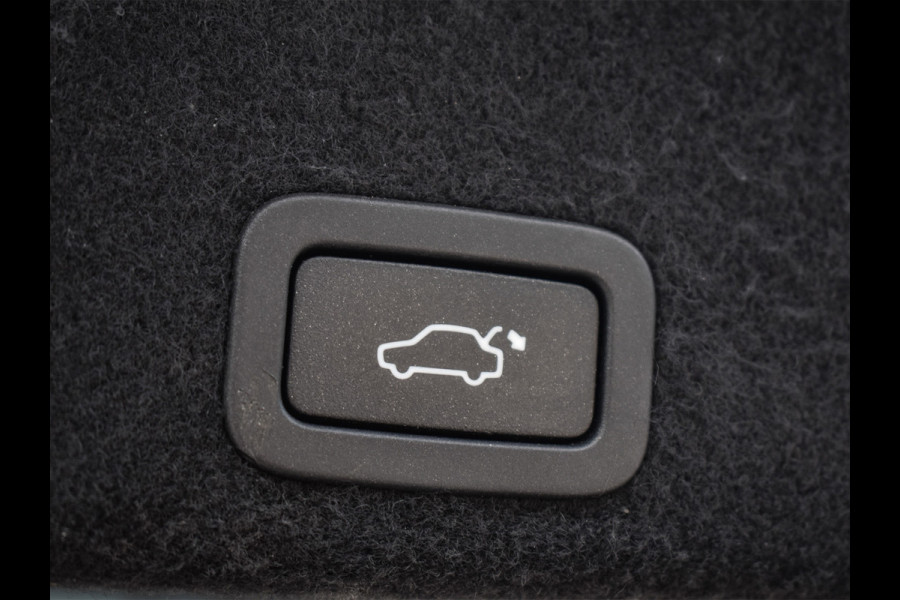 Volvo XC60 2.0 T5 FWD POLAR+ | NL AUTO | XENON-LED | PANORAMADAK | CAMERA | ADAPTIVE CRUISE | INTELLISAFE PRO | LEDER