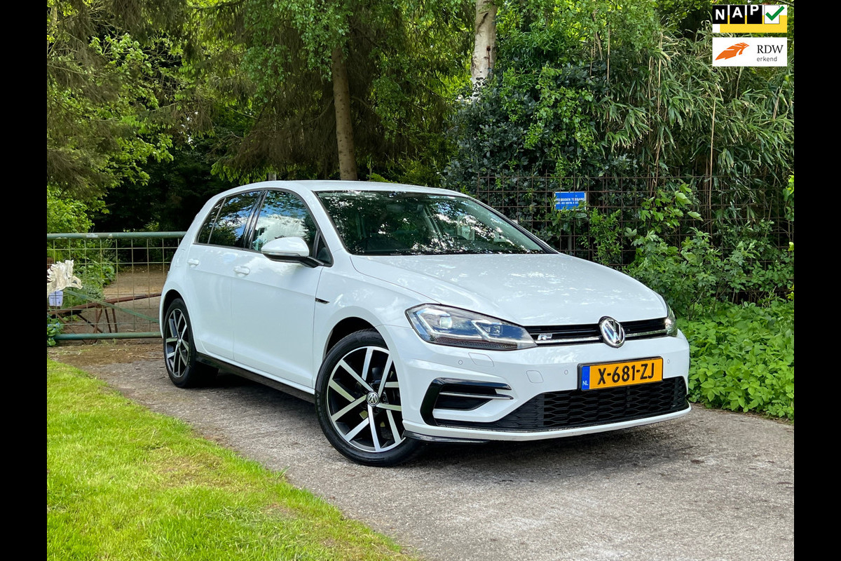 Volkswagen Golf 1.5 TSI Highline Business R | ''63.000''KM + DSG | Volkswagen Golf 1.5 TSI Highline Business R | ''63.000''KM + DSG |