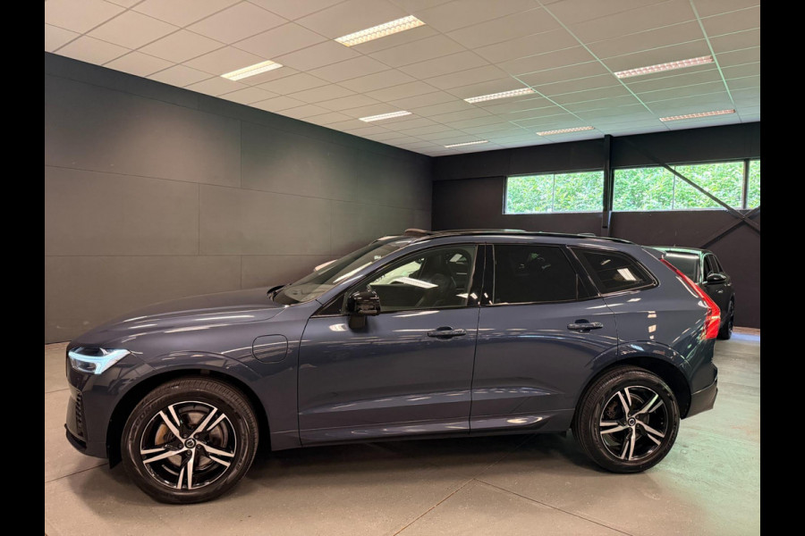 Volvo XC60 2.0 T6 AWD R-DESIGN BLACK-LINE PANO/LEDER/DAB/CARPLAY/H-KARDON/LED/ECC/PDC///