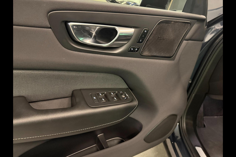 Volvo XC60 2.0 T6 AWD R-DESIGN BLACK-LINE PANO/LEDER/DAB/CARPLAY/H-KARDON/LED/ECC/PDC///