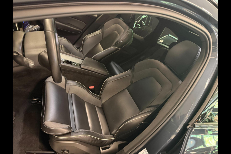 Volvo XC60 2.0 T6 AWD R-DESIGN BLACK-LINE PANO/LEDER/DAB/CARPLAY/H-KARDON/LED/ECC/PDC///