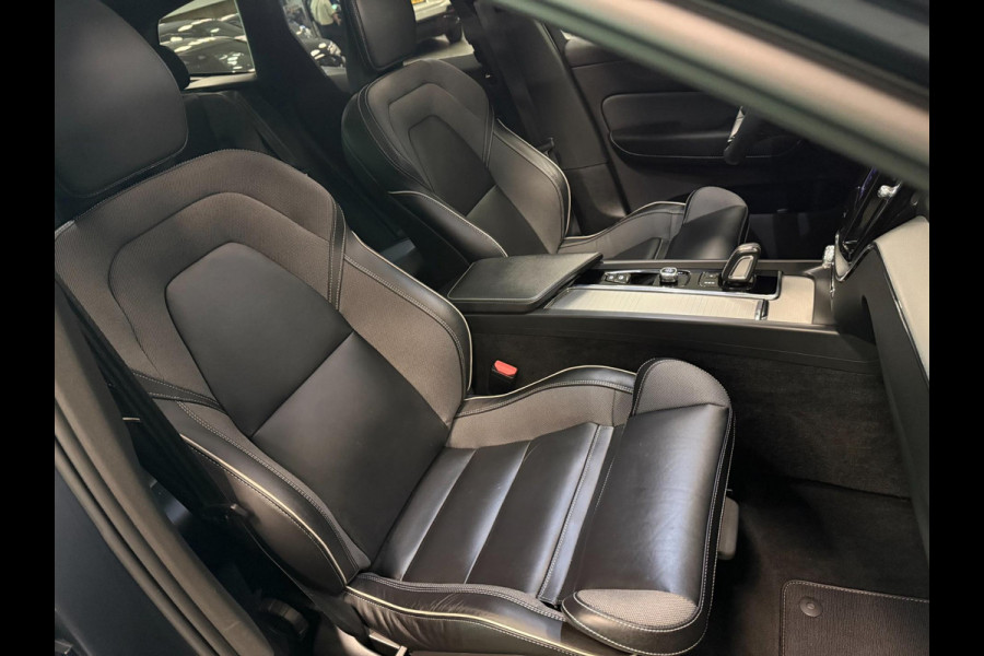 Volvo XC60 2.0 T6 AWD R-DESIGN BLACK-LINE PANO/LEDER/DAB/CARPLAY/H-KARDON/LED/ECC/PDC///