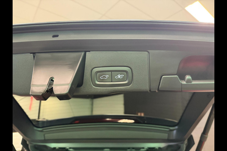 Volvo XC60 2.0 T6 AWD R-DESIGN BLACK-LINE PANO/LEDER/DAB/CARPLAY/H-KARDON/LED/ECC/PDC///
