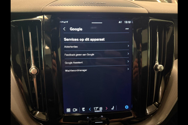 Volvo XC60 2.0 T6 AWD R-DESIGN BLACK-LINE PANO/LEDER/DAB/CARPLAY/H-KARDON/LED/ECC/PDC///