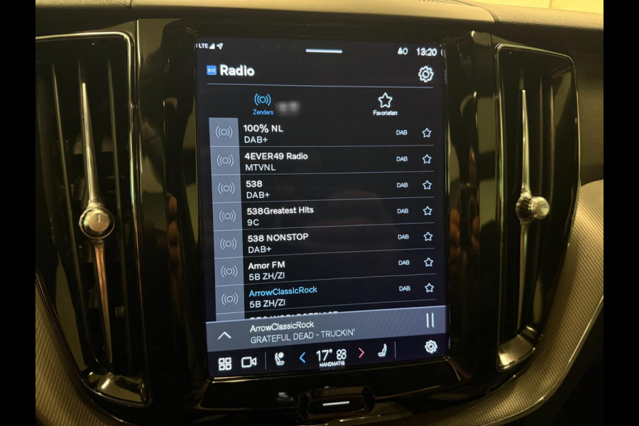 Volvo XC60 2.0 T6 AWD R-DESIGN BLACK-LINE PANO/LEDER/DAB/CARPLAY/H-KARDON/LED/ECC/PDC///
