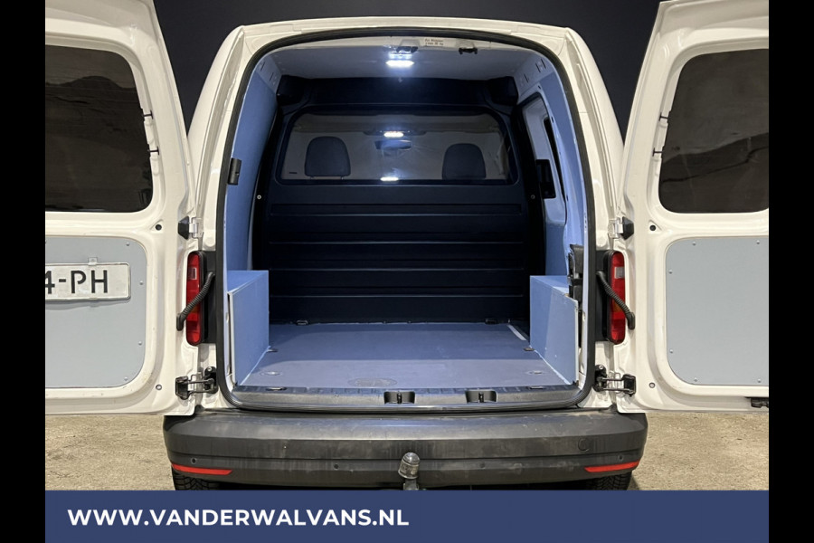 Volkswagen Caddy 2.0 TDI L1H1 Euro6 Airco | Cruisecontrol | Parkeersensoren | Trekhaak zijdeur, verwarmde voorruit