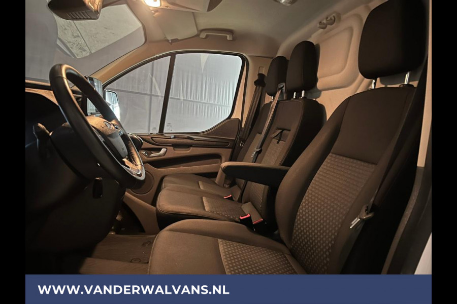 Ford Transit Custom 2.0 TDCI L2H1 Euro6 Airco | Camera | Apple Carplay | Android Auto | LED | Cruisecontrol Parkeersensoren, verwarmde voorruit, Bijrijdersbank, 2800kg trekvermogen