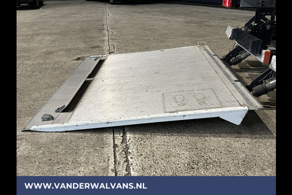 Peugeot Boxer 2.2 BlueHDi 141pk Bakwagen Laadklep 1098kg laadvermogen Euro6 Airco | Bijrijdersbank
