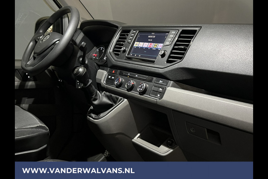 Volkswagen Crafter 2.0 TDI 140 pk L3H3 L2H2 Euro6 Airco | Camera | Apple Carplay | Cruisecontrol Parkeersensoren, Android Auto, Chauffeursstoel, Bijrijdersbank, 3000kg trekvermogen
