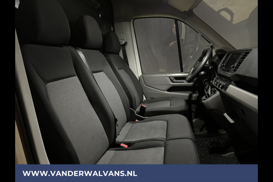 Volkswagen Crafter 2.0 TDI 141pk L3H2 L2H1 Euro6 Airco | Navigatie | Camera | Apple Carplay Android Auto, Parkeersensoren, Bijrijdersbank