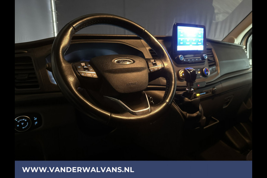 Ford Transit 2.0 TDCI 131pk L3H2 Euro6 Airco | Camera | Navigatie | Apple Carplay | Cruisecontrol | Stoelverwarming Android Auto, Verwarmde voorruit, Parkeersensoren, Bijrijdersbank