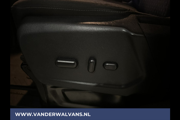 Ford Transit 2.0 TDCI 131pk L3H2 Euro6 Airco | Camera | Navigatie | Apple Carplay | Cruisecontrol | Stoelverwarming Android Auto, Verwarmde voorruit, Parkeersensoren, Bijrijdersbank