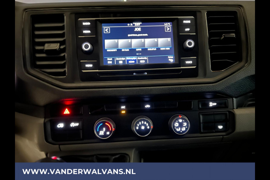 Volkswagen Crafter 2.0 TDI 140pk L3H3 L2H2 Euro6 Airco | Camera | Apple carplay | Android auto bijrijdersbank