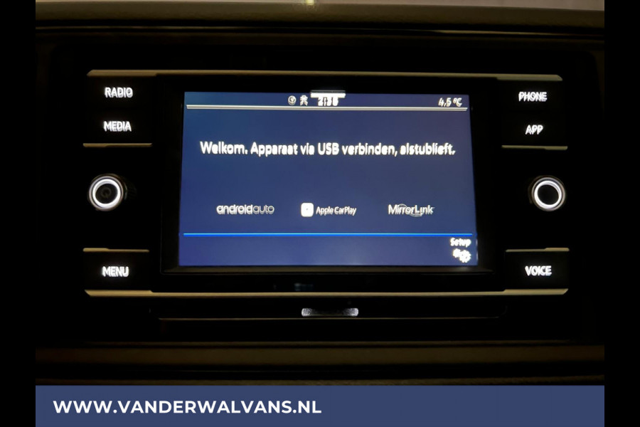Volkswagen Crafter 2.0 TDI 140pk L3H3 L2H2 Euro6 Airco | Camera | Apple carplay | Android auto bijrijdersbank