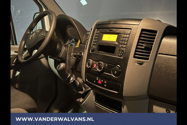 Mercedes-Benz Sprinter 316 CDI 164pk L2H2 Euro6 Airco | 2800kg trekhaak | Cruisecontrol | Parkeersensoren