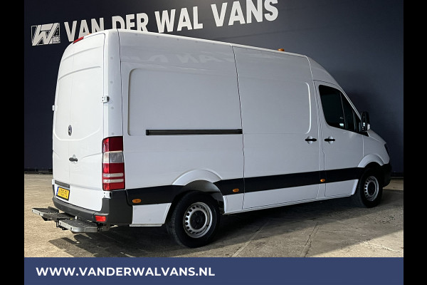 Mercedes-Benz Sprinter 316 CDI 164pk L2H2 Euro6 Airco | 2800kg trekhaak | Cruisecontrol | Parkeersensoren