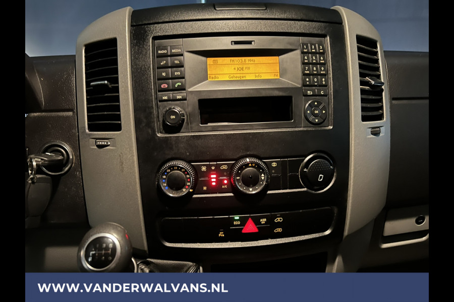 Mercedes-Benz Sprinter 316 CDI 164pk L2H2 Euro6 Airco | 2800kg trekhaak | Cruisecontrol | Parkeersensoren
