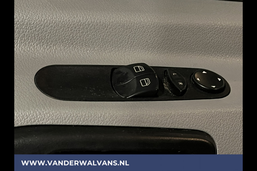 Mercedes-Benz Sprinter 316 CDI 164pk L2H2 Euro6 Airco | 2800kg trekhaak | Cruisecontrol | Parkeersensoren