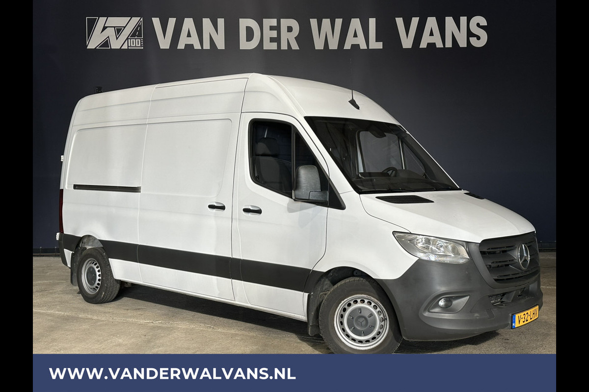 Mercedes-Benz Sprinter 314 CDI 143pk L2H2 Euro6 Airco | Camera | Navigatie | Apple Carplay | Trekhaak Android Auto, Cruisecontrol, Chauffeursstoel Mercedes-Benz Sprinter 314 CDI 143pk L2H2 Euro6 Airco | Camera | Navigatie | Apple Carplay | Trekhaak Android Auto, Cruisecontrol, Chauffeursstoel