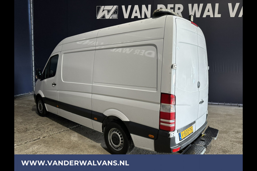 Mercedes-Benz Sprinter 316 CDI 163 pk L2H2 Euro6 Airco | 2800kg trekhaak | Cruisecontrol | Parkeersensoren zijdeur