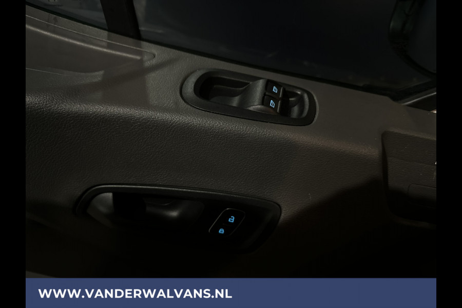 Ford Transit 2.0 TDCI 130pk L4H3 Jumbo Euro6 Airco | Camera | Navigatie | Apple Carplay | Cruisecontrol Android Auto, Parkeersensoren, Bijrijdersbank, Stoelverwarming, verwarmde voorruit