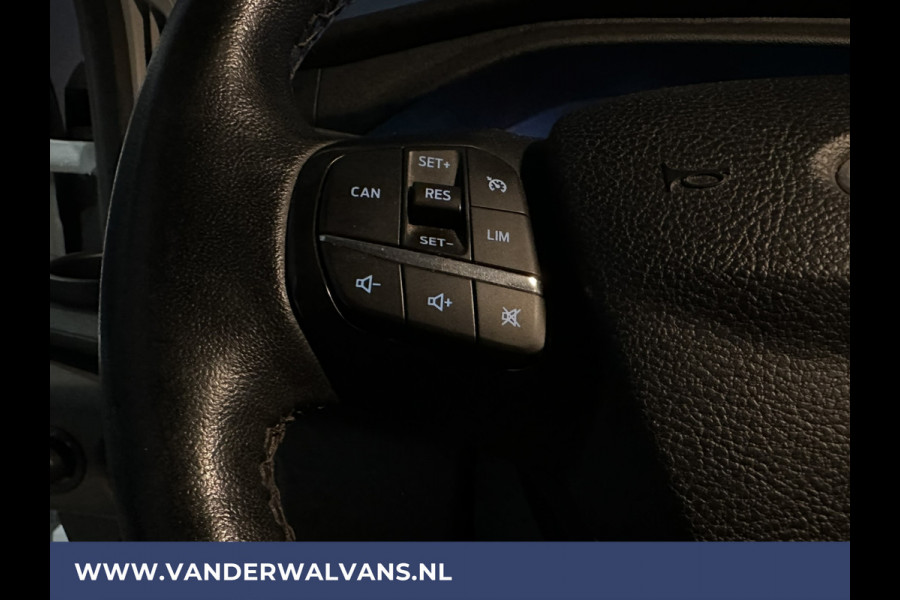 Ford Transit 2.0 TDCI 131pk L4H3 Jumbo Euro6 Airco | Camera | Navigatie | Apple Carplay | Cruisecontrol Android Auto, Stoelverwarming, Verwarmde voorruit, Parkeersensoren, Bijrijdersbank