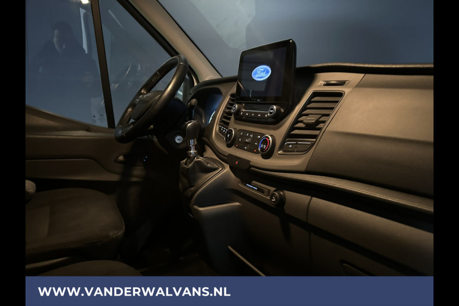 Ford Transit 2.0 TDCI 131pk L4H3 Jumbo Euro6 Airco | Camera | Navigatie | Apple Carplay | Cruisecontrol Android Auto, Stoelverwarming, Verwarmde voorruit, Parkeersensoren, Bijrijdersbank