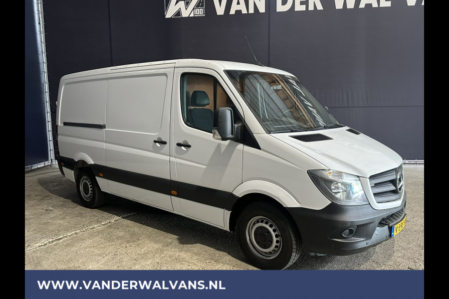 Mercedes-Benz Sprinter 316 CDI 164pk L2H1 Euro6 Airco | Camera | Navigatie | 2800kg Trekhaak | Cruisecontrol Chauffeursstoel, Parkeersensoren