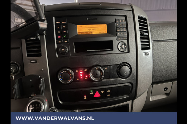 Mercedes-Benz Sprinter 316 CDI 164pk L2H1 Euro6 Airco | Camera | Navigatie | 2800kg Trekhaak | Cruisecontrol Chauffeursstoel, Parkeersensoren